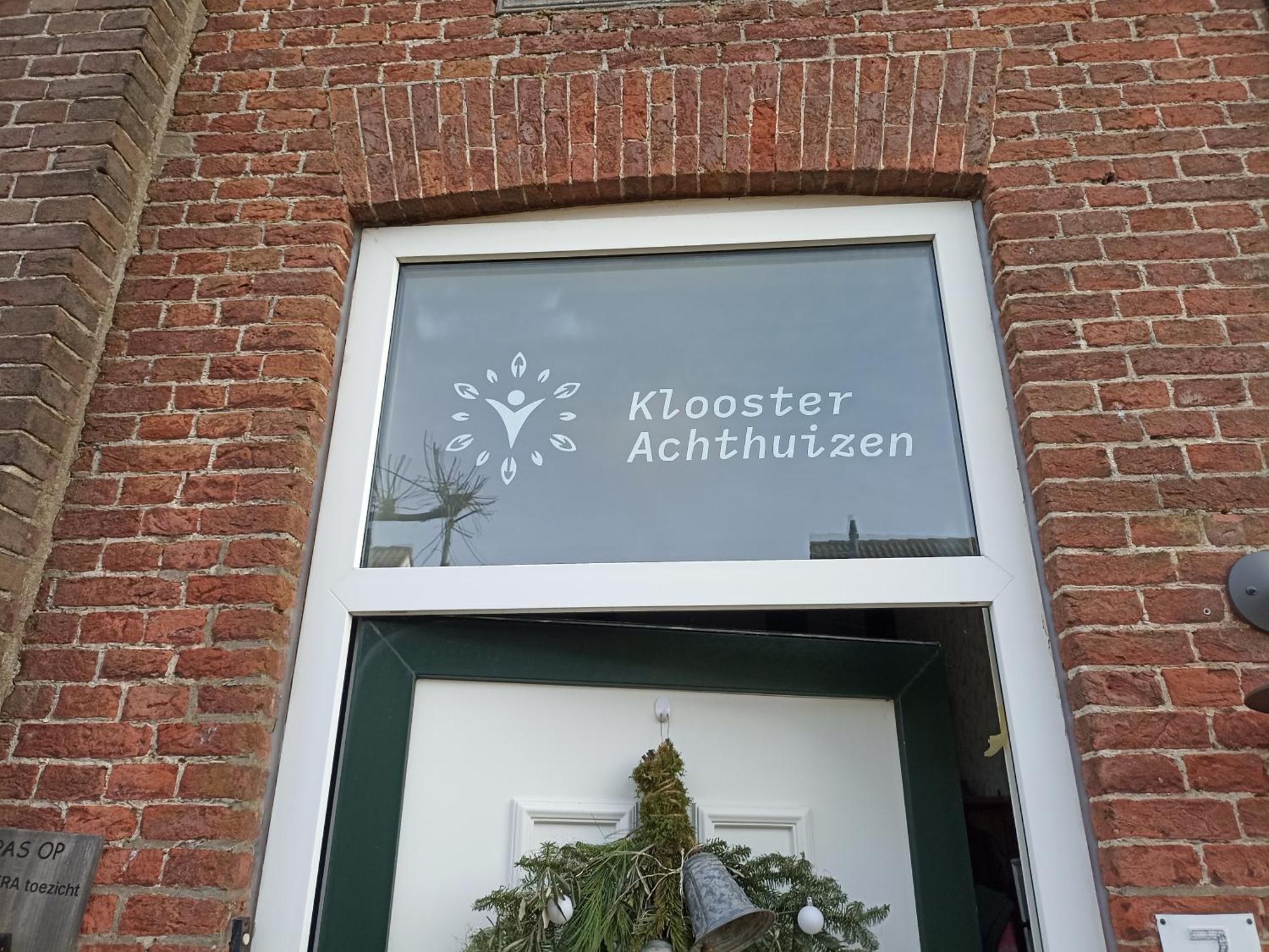 Klooster Achthuizen Bed & Breakfast Exterior photo